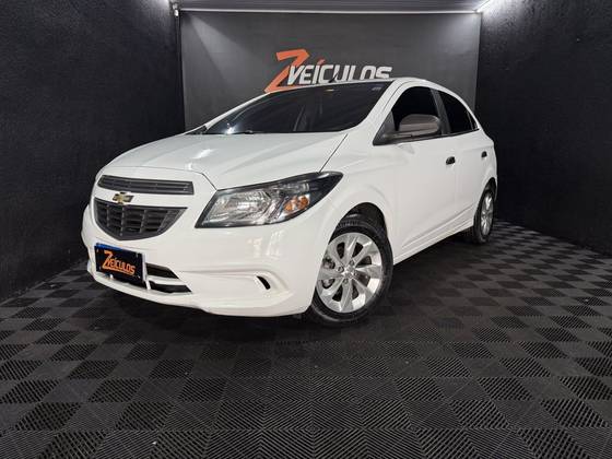 CHEVROLET ONIX 1.0 MPFI JOY 8V FLEX 4P MANUAL CHEVROLET ONIX 1.0 MPFI JOY 8V FLEX 4P MANUAL